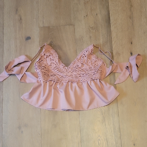 Pink Crop Top Size X- Small - Picture 1 of 4